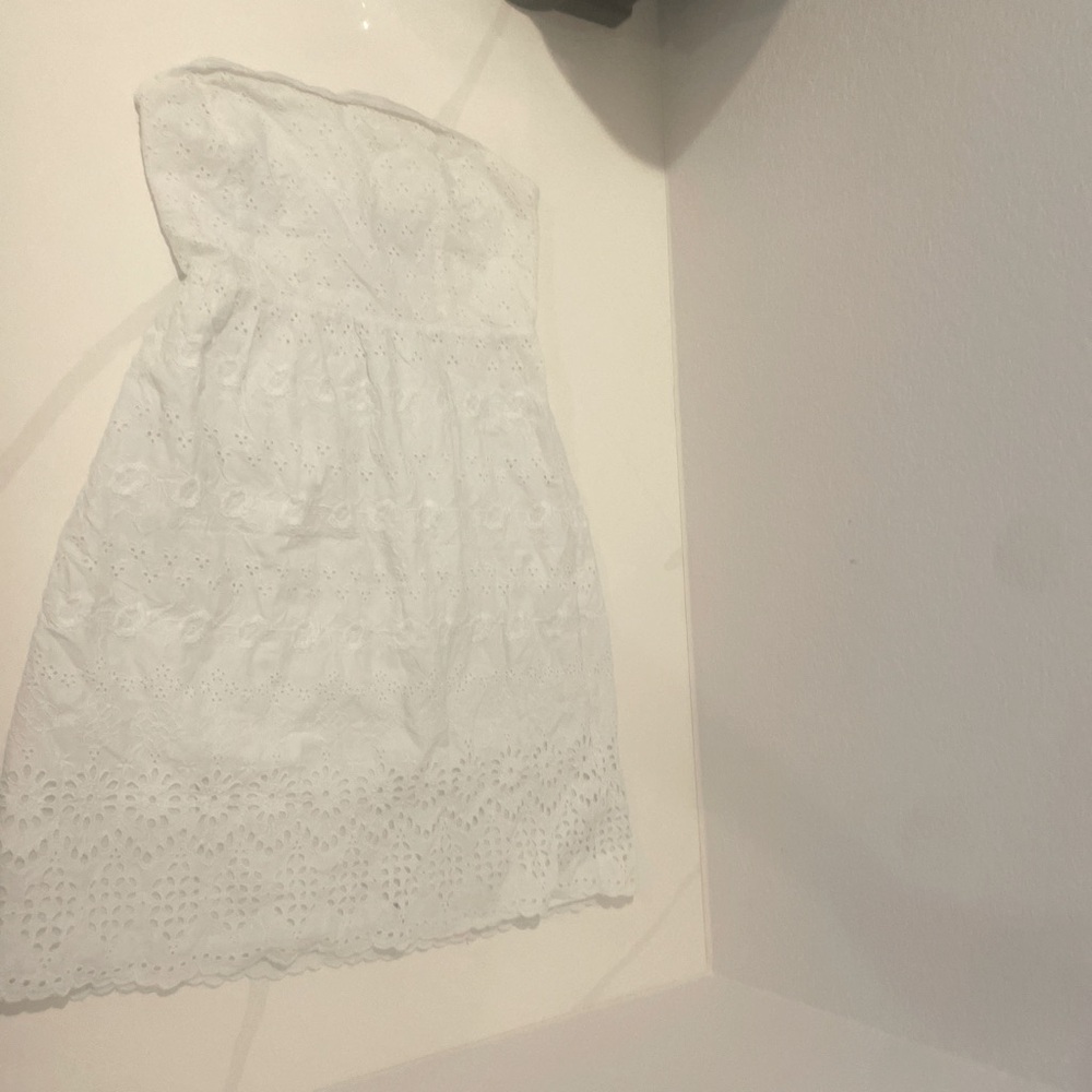 White strapless Dress